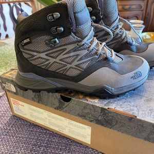 The North Face Hedgehog Hiking